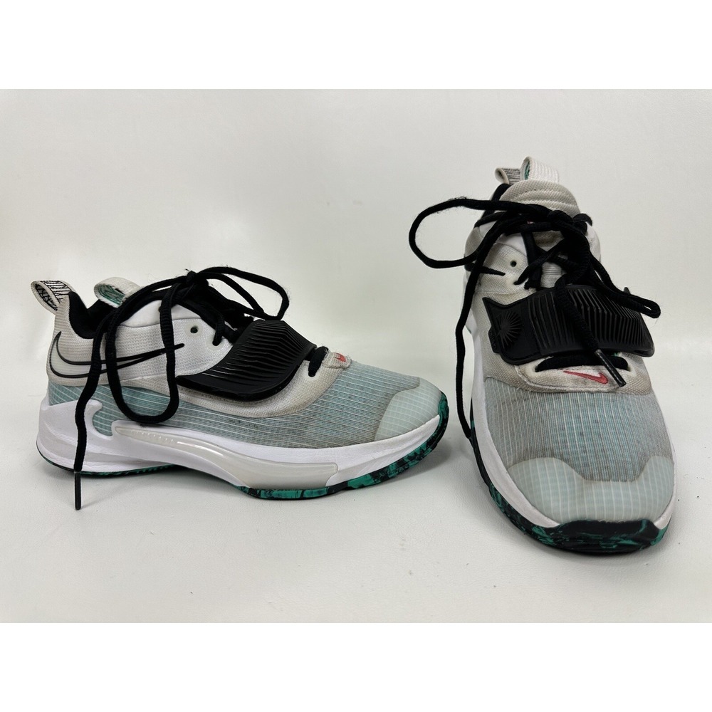 Nike Boys Zoom Freak 3 DB4158-101 Green Casual Shoes Sneakers Size 4Y